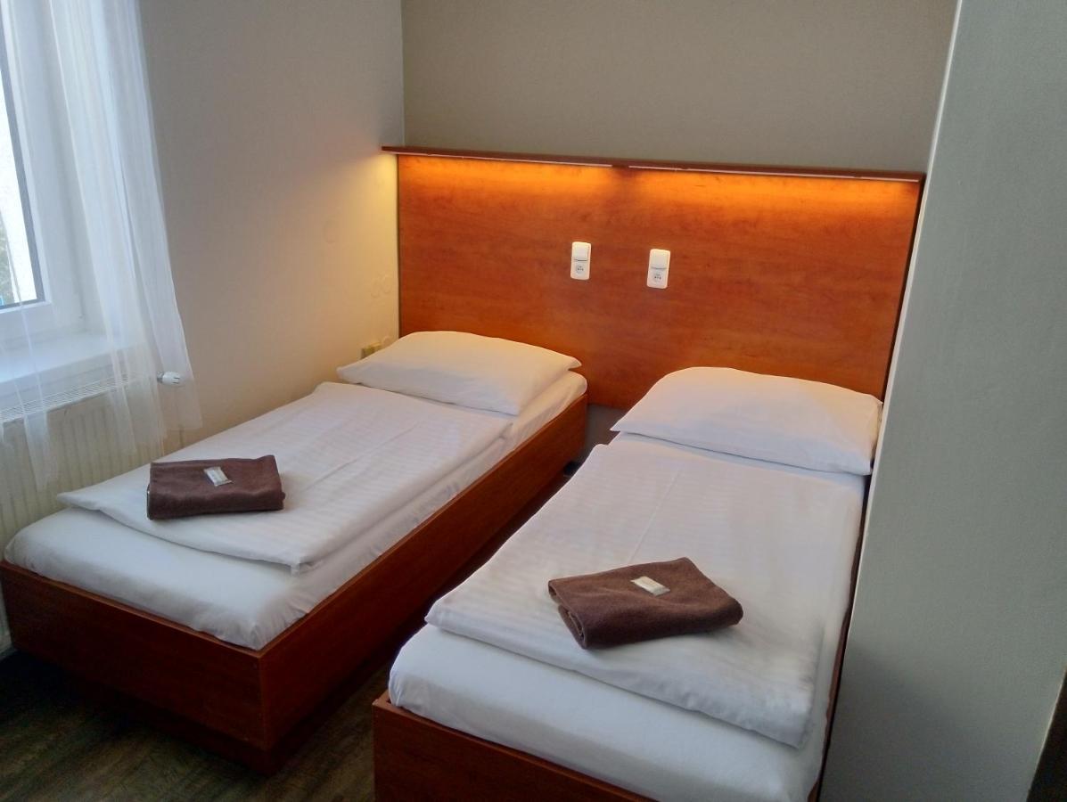 Beta Pension Прага Экстерьер фото