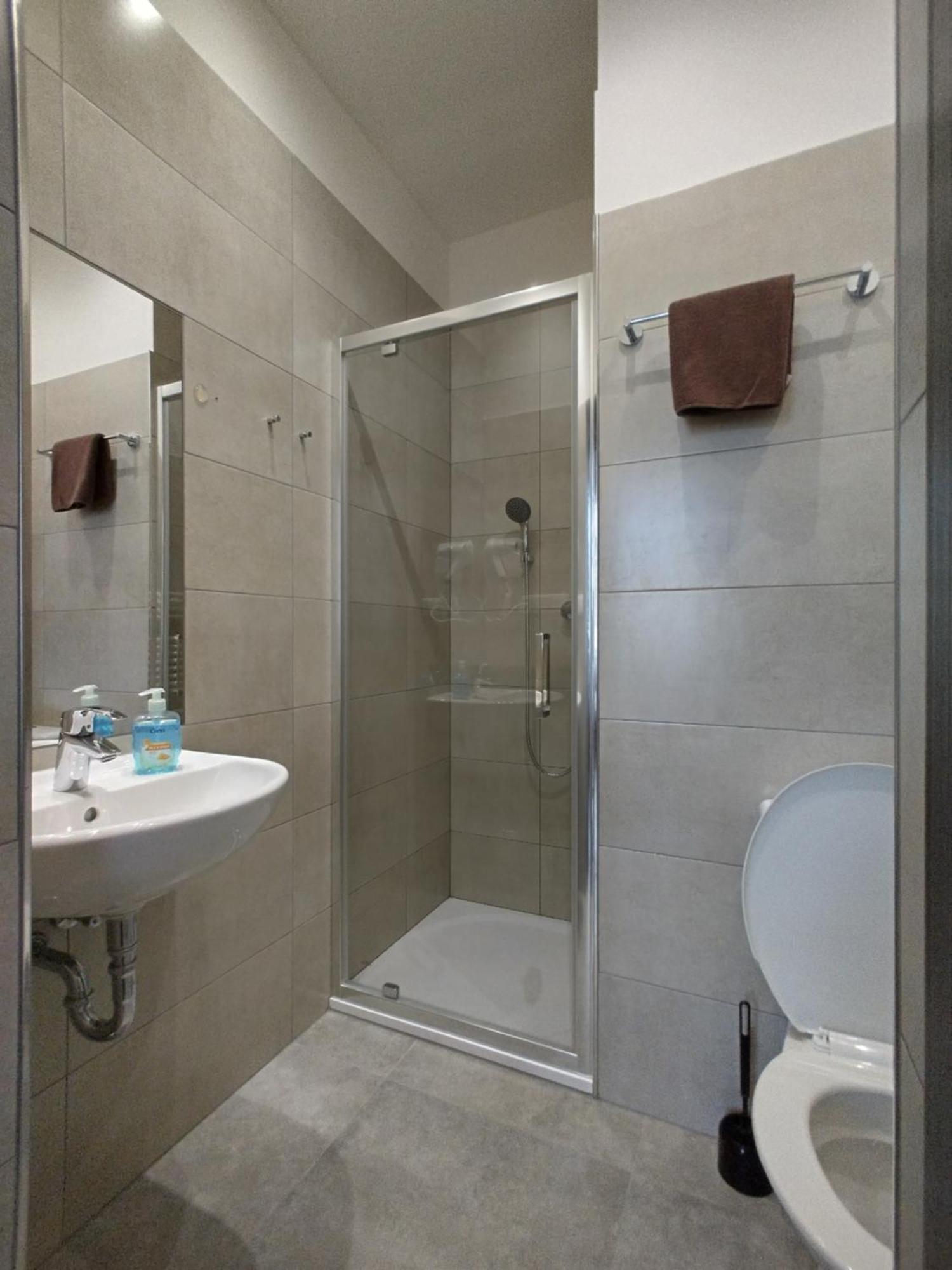 Beta Pension Прага Экстерьер фото